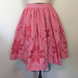 Vintage 50s red white gingham embroidered skirt